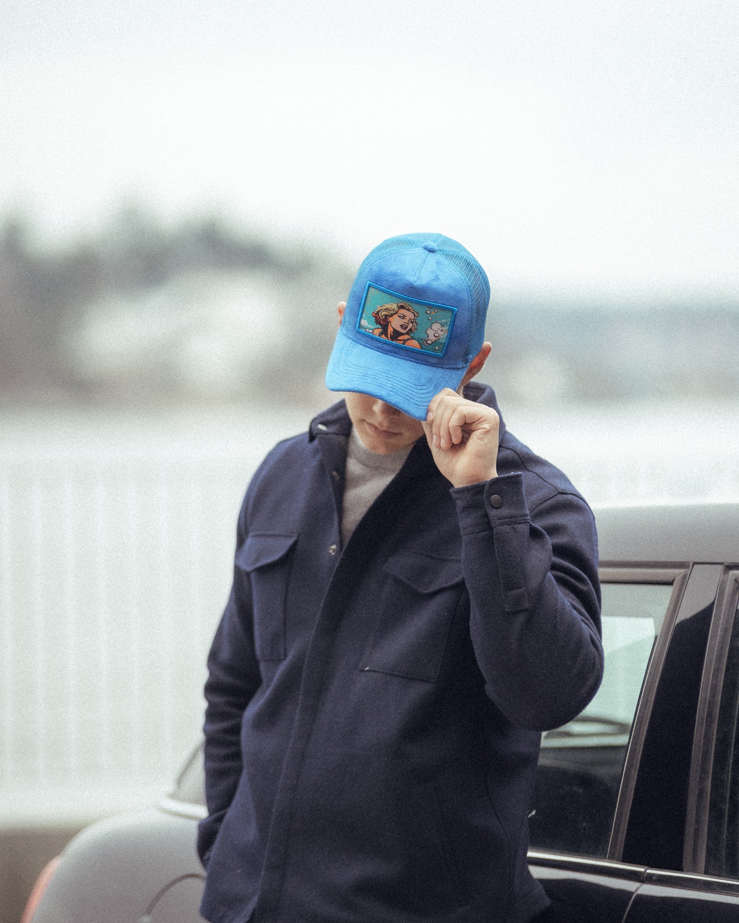 Sapphire Serenity Velvet Trucker Cap Blå